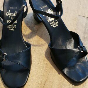 Vintage Amalfi by Rangoni Italian Heels